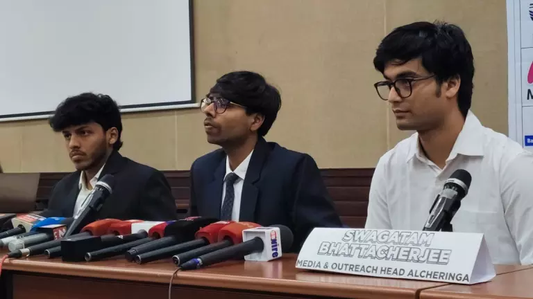 ‘पर्ल एडिशन’ आईआईटी गुवाहाटी के अलचेरिंगा फेस्टिवल के तीन दशक पूरे होने का प्रतीक