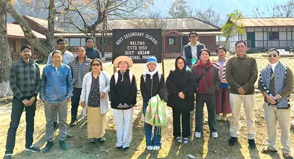 Arunachal: RGU के छात्र कम्युनिटी एंगेजमेंट प्रोग्राम पर Arunachal: RGU के छात्र कम्युनिटी एंगेजमेंट प्रोग्राम पर