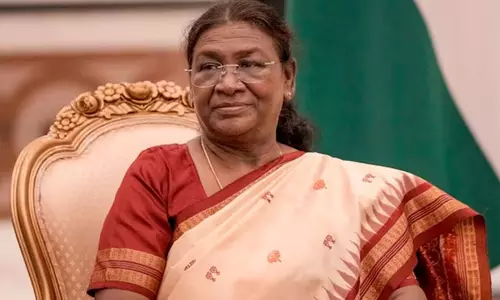 राष्ट्रपति द्रौपदी मुर्मू 7 फरवरी को आ रही जगदलपुर राष्ट्रपति द्रौपदी मुर्मू 7 फरवरी को आ रही जगदलपुर