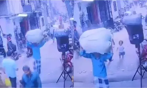 Mumbai : विक्रोली में गणतंत्र दिवस कार्यक्रम के दौरान लाउडस्पीकर गिरने से बच्चे की मौत