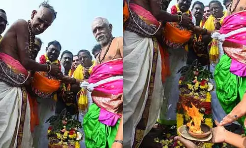 Kumbhabhishekam शिवलोकनाथर मंदिर में कुंभाभिषेकम: बड़ी संख्या में भक्त शामिल हुए