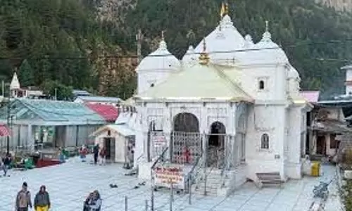 Gangotri Dham: सिर्फ सर्दियों में ही क्यों होते हैं इस दिव्य शिवलिंग के दर्शन,जानें गंगोत्री धाम की पौराणिक मान्यताएं