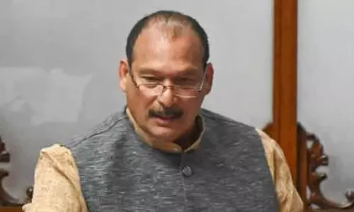 Karnataka : परिषद में कांग्रेस और विपक्ष के बीच ज़ोरदार मुकाबला Karnataka : परिषद में कांग्रेस और विपक्ष के बीच ज़ोरदार मुकाबला