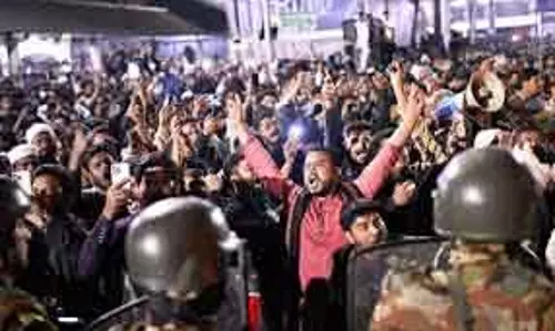 Bangladesh चुनाव: कट्टरपंथी साजिश के बीच हिंदुओं को निशाना बनाया गया