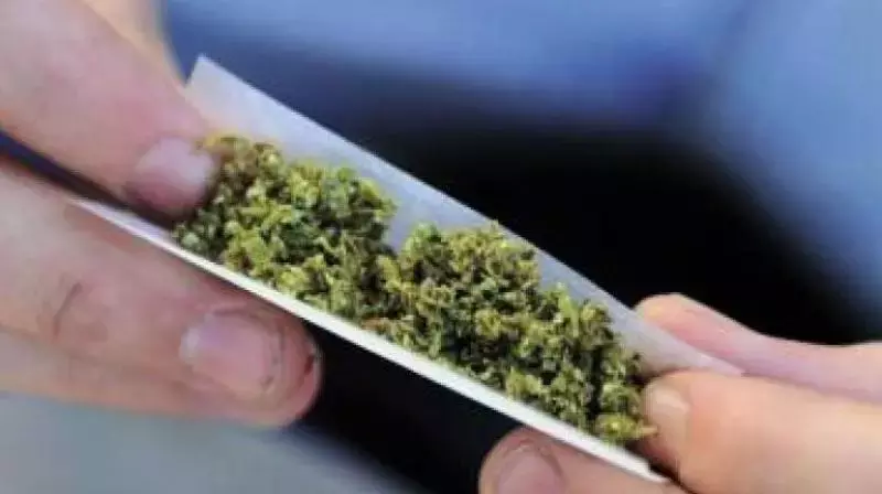 Ganja तस्करों का हमला एक्साइज कांस्टेबल की हालत गंभीर लेकिन सुधार हो रहा Ganja तस्करों का हमला एक्साइज कांस्टेबल की हालत गंभीर लेकिन सुधार हो रहा