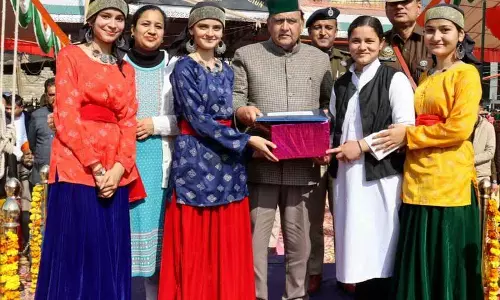 Himachal Speaker की अध्यक्षता में नाहन समारोह में तिरंगा शान से लहराया Himachal Speaker की अध्यक्षता में नाहन समारोह में तिरंगा शान से लहराया