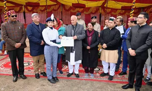 Chamba के चौगान में देशभक्ति के जोश के साथ गणतंत्र दिवस मनाया गया Chamba के चौगान में देशभक्ति के जोश के साथ गणतंत्र दिवस मनाया गया