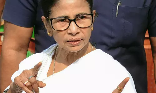 Mamata सरकार बंगाल विधानसभा सत्र में ED, CBI की निंदा करने के लिए प्रस्ताव लाएगी Mamata सरकार बंगाल विधानसभा सत्र में ED, CBI की निंदा करने के लिए प्रस्ताव लाएगी