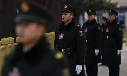 Beijing के पास असामान्य सैन्य गतिविधियों से चिंताएं बढ़ गई Beijing के पास असामान्य सैन्य गतिविधियों से चिंताएं बढ़ गई