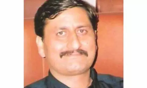 गणतंत्र दिवस की झांकियों में J&K की संस्कृति को ठीक से नहीं दिखाया गया: Charungoo गणतंत्र दिवस की झांकियों में J&K की संस्कृति को ठीक से नहीं दिखाया गया: Charungoo