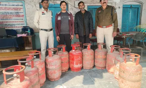 पुलिस की बड़ी कामयाबी, अंतरजिला गैस सिलेंडर चोर गिरोह का भंडाफोड़ पुलिस की बड़ी कामयाबी, अंतरजिला गैस सिलेंडर चोर गिरोह का भंडाफोड़