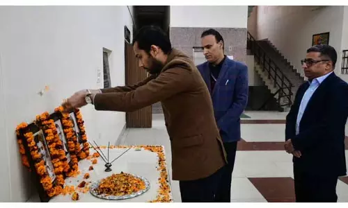 DIPR ने गणतंत्र दिवस मनाया, शहीदों को श्रद्धांजलि दी DIPR ने गणतंत्र दिवस मनाया, शहीदों को श्रद्धांजलि दी