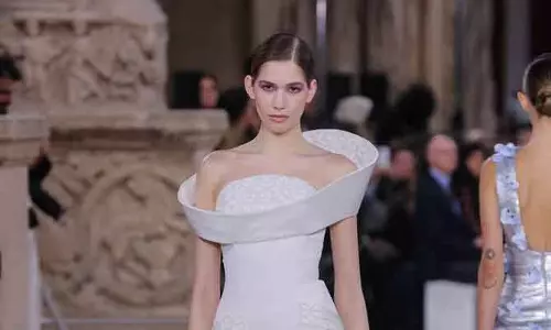Couture Week  2026: जॉर्जेस चक्रा ने दिखाया नया पेरिसियन एटीट्यूड