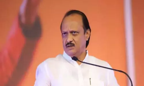 Ajit Pawar का निधन: प्लेन में डर जताते हुए उनका पुराना वीडियो वायरल हुआ Ajit Pawar का निधन: प्लेन में डर जताते हुए उनका पुराना वीडियो वायरल हुआ