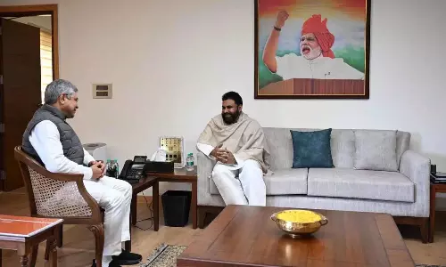 Pawan Kalyan की मांग: पिथापुरम रेलवे स्टेशन बने मॉडल स्टेशन