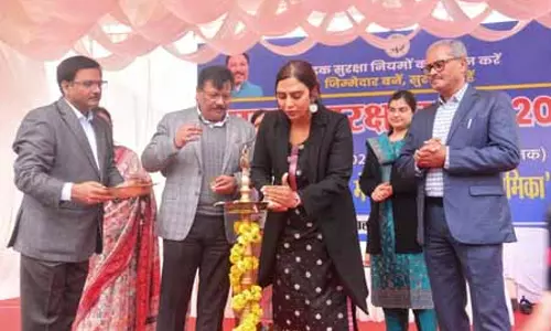 अवैध पार्किंग पर परिवहन विभाग सख्त, उत्तर प्रदेश में 117 होल्डिंग एरिया चिह्नित अवैध पार्किंग पर परिवहन विभाग सख्त, उत्तर प्रदेश में 117 होल्डिंग एरिया चिह्नित
