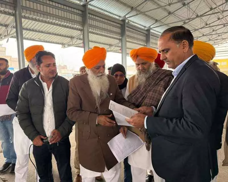 Panipat में गन्ने की पैदावार में 15% गिरावट, किसान चिंतित Panipat में गन्ने की पैदावार में 15% गिरावट, किसान चिंतित