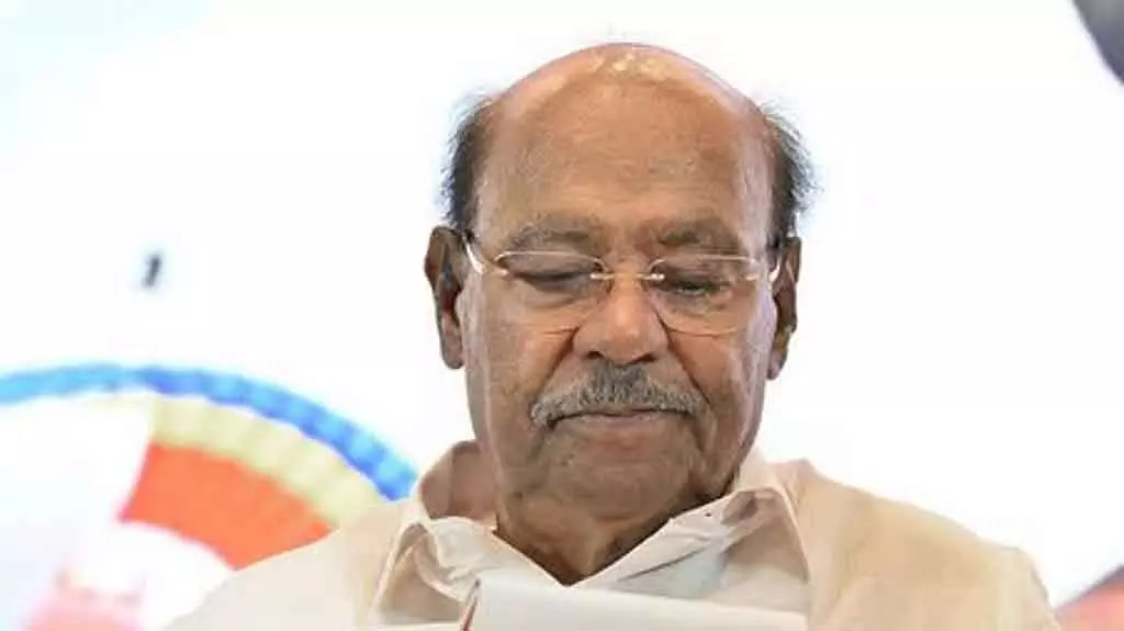 शिक्षा ऋण: रामदास ने DMK सरकार की आलोचना की शिक्षा ऋण: रामदास ने DMK सरकार की आलोचना की