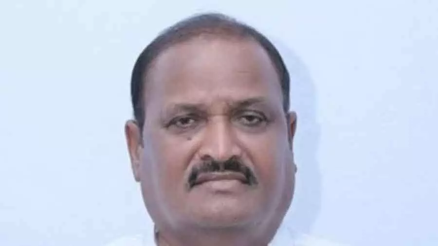 पूर्व-शिवसेना (UBT) विधायक दिनकर माने बीजेपी में शामिल हो गए पूर्व-शिवसेना (UBT) विधायक दिनकर माने बीजेपी में शामिल हो गए