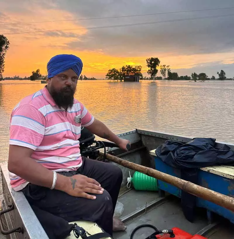 Kapurthala के बाढ़ नायकों को सम्मानित किया गया Kapurthala के बाढ़ नायकों को सम्मानित किया गया