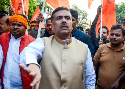 रैली में जबरन भीड़ जुटाने का दावा, LoP ने तृणमूल नेता का ऑडियो किया जारी रैली में जबरन भीड़ जुटाने का दावा, LoP ने तृणमूल नेता का ऑडियो किया जारी