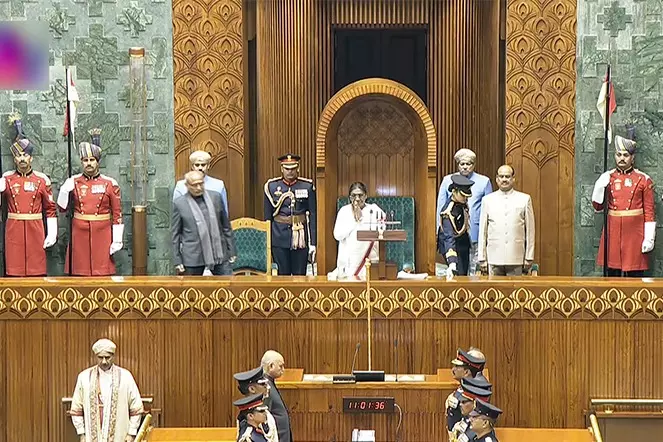 President Murmu ने ऑपरेशन सिंदूर की तारीफ की, कहा माओवादी खतरा लगभग खत्म हो गया President Murmu ने ऑपरेशन सिंदूर की तारीफ की, कहा माओवादी खतरा लगभग खत्म हो गया
