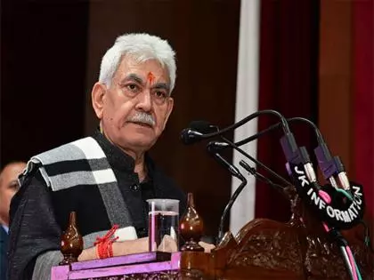 उपराज्यपाल मनोज सिन्हा ने Udhampur में हए दुखद सड़क हादसे पर दुख जताया उपराज्यपाल मनोज सिन्हा ने Udhampur में हए दुखद सड़क हादसे पर दुख जताया