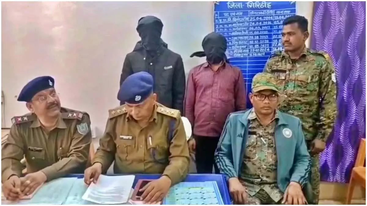 अपहृत नाबालिग लड़कियां बरामद, दो आरोपी गिरफ्तार, टोल टैक्स के पास छापेमारी अपहृत नाबालिग लड़कियां बरामद, दो आरोपी गिरफ्तार, टोल टैक्स के पास छापेमारी