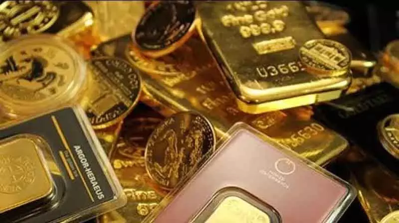 भारत में Gold Loans का क्रेज: ₹15.6 लाख करोड़ पहुंचा कुल पोर्टफोलियो भारत में Gold Loans का क्रेज: ₹15.6 लाख करोड़ पहुंचा कुल पोर्टफोलियो
