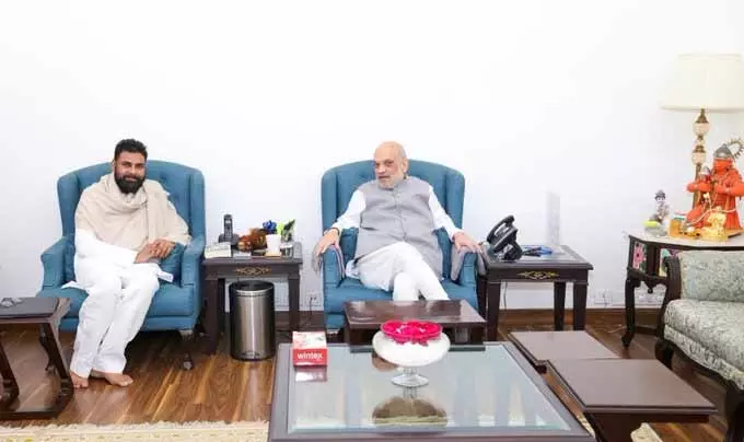 पवन कल्याण ने गृह मंत्री अमित शाह से की मुलाकात, कई मुद्दों पर हुई चर्चा पवन कल्याण ने गृह मंत्री अमित शाह से की मुलाकात, कई मुद्दों पर हुई चर्चा