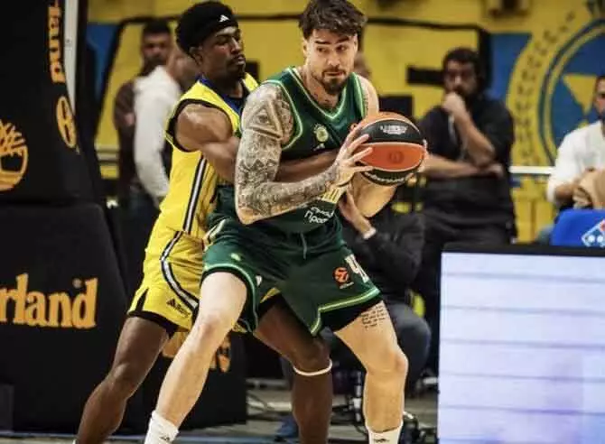 EuroLeague : इज़राइली टीम के खिलाफ दर्शकों के साथ स्पेन में इस सीजन का पहला मैच EuroLeague : इज़राइली टीम के खिलाफ दर्शकों के साथ स्पेन में इस सीजन का पहला मैच