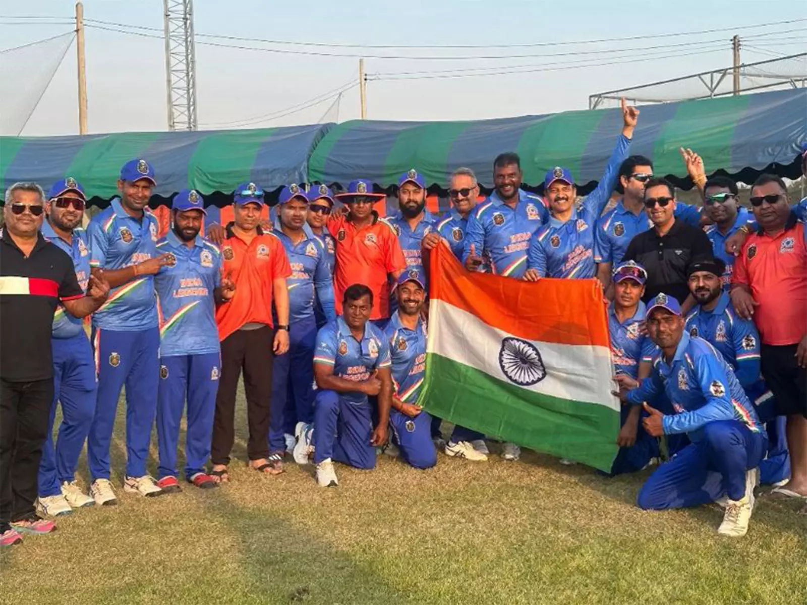 टूर्नामेंट के पहले मैच में इंडिया लीजेंड्स ने Sri Lanka लीजेंड्स को छह विकेट से हराया टूर्नामेंट के पहले मैच में इंडिया लीजेंड्स ने Sri Lanka लीजेंड्स को छह विकेट से हराया
