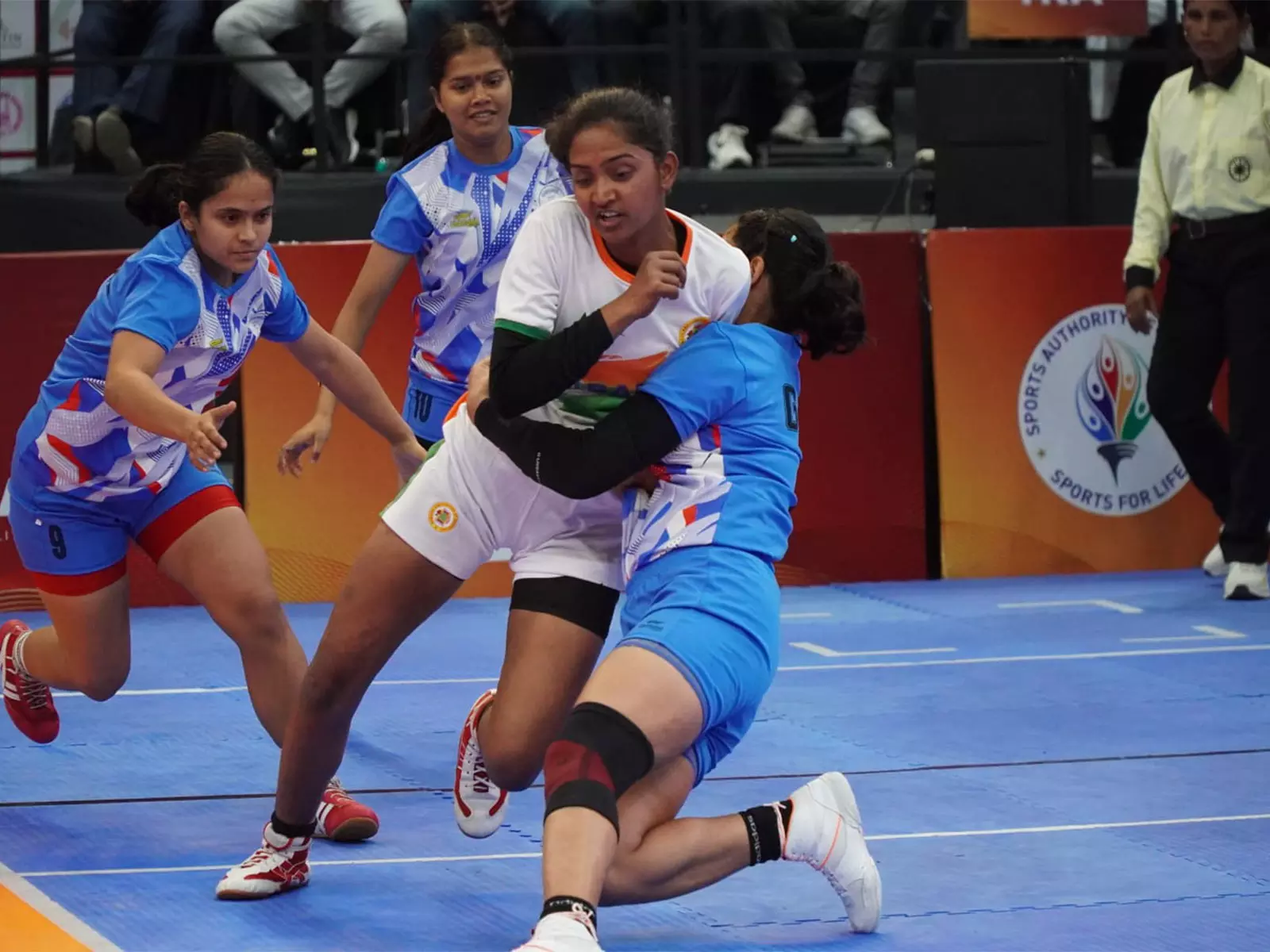 Day 2 Summary: महिला सीनियर राष्ट्रीय कबड्डी चैंपियनशिप में रेलवे और राजस्थान सहित कई टीमें विजेता रहीं Day 2 Summary: महिला सीनियर राष्ट्रीय कबड्डी चैंपियनशिप में रेलवे और राजस्थान सहित कई टीमें विजेता रहीं
