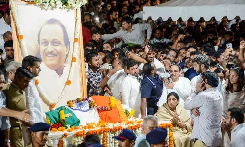 Maharashtra के उपमुख्यमंत्री अजित पवार का अंतिम संस्कार आज बारामती में होगा