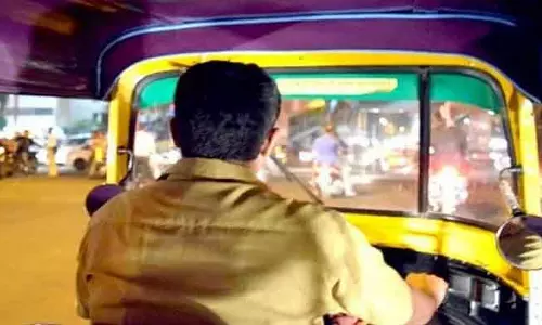 Pune : रिक्शा ड्राइवर 29 जनवरी को अजीत पवार को श्रद्धांजलि देने के लिए सेवाएं बंद रखेंगे Pune : रिक्शा ड्राइवर 29 जनवरी को अजीत पवार को श्रद्धांजलि देने के लिए सेवाएं बंद रखेंगे
