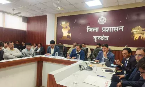 Kurukshetra के डीसी ने विकास कार्यों की समीक्षा की।