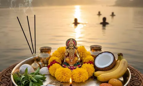 Magh Purnima 2026: माघ पूर्णिमा पर नदी स्नान नहीं कर पाएंगे? जानिए शास्त्रों में बताए गए 5 असरदार उपाय Magh Purnima 2026: माघ पूर्णिमा पर नदी स्नान नहीं कर पाएंगे? जानिए शास्त्रों में बताए गए 5 असरदार उपाय