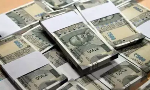 Perambra से 72.6 लाख रुपये कैश जब्त किया गया Perambra से 72.6 लाख रुपये कैश जब्त किया गया