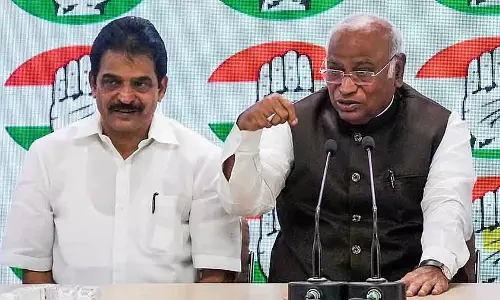 Delhi : कांग्रेस राज्यों में अपनी चुनाव समितियों का आधार बढ़ाएगी Delhi : कांग्रेस राज्यों में अपनी चुनाव समितियों का आधार बढ़ाएगी