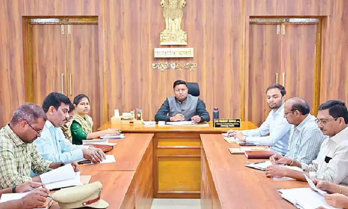 राजस्व लक्ष्य बिना किसी चूक के पूरे किए जाने चाहिए: अन्नमय्या कलेक्टर राजस्व लक्ष्य बिना किसी चूक के पूरे किए जाने चाहिए: अन्नमय्या कलेक्टर