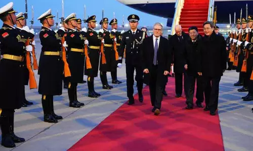 China यूके के लिए मायने रखता है: बीजिंग में स्टार्मर