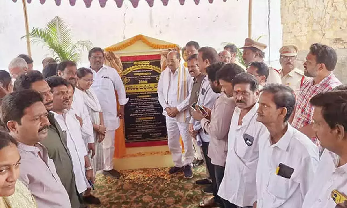 Andhra: आरएमसी चुनाव बेहतर मैनेजमेंट सुनिश्चित करेंगे Andhra: आरएमसी चुनाव बेहतर मैनेजमेंट सुनिश्चित करेंगे
