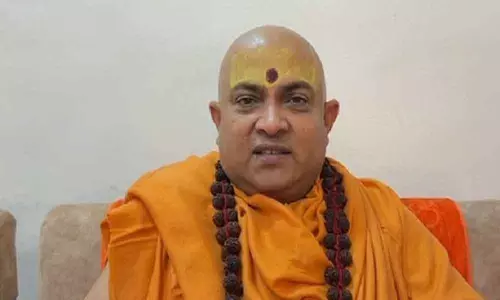 Varanasi: UGC गाइडलाइंस पर संत समाज का बड़ा ऐतराज Varanasi: UGC गाइडलाइंस पर संत समाज का बड़ा ऐतराज