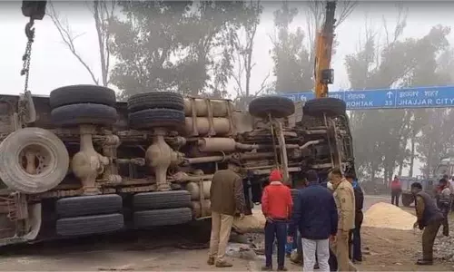 Jharkhand:  साइकिल सवार मासूम की ट्रक के नीचे आने से मौत