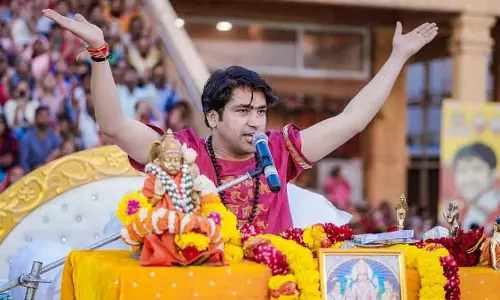 Dhirendra शास्त्री अगले महीने महा शिवरात्रि पर 300 लड़कियों के लिए सामूहिक विवाह का आयोजन करेंगे Dhirendra शास्त्री अगले महीने महा शिवरात्रि पर 300 लड़कियों के लिए सामूहिक विवाह का आयोजन करेंगे