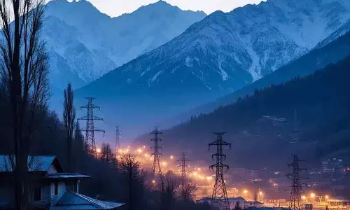 Jammu -Kashmir ने दिसंबर तक 3637 करोड़ रुपये का बिजली रेवेन्यू इकट्ठा किया Jammu -Kashmir ने दिसंबर तक 3637 करोड़ रुपये का बिजली रेवेन्यू इकट्ठा किया