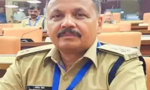 IPS अफसर को कांग्रेस का मिला साथ, दीपक बैज ने बताया संवेदनशील मुद्दा IPS अफसर को कांग्रेस का मिला साथ, दीपक बैज ने बताया संवेदनशील मुद्दा