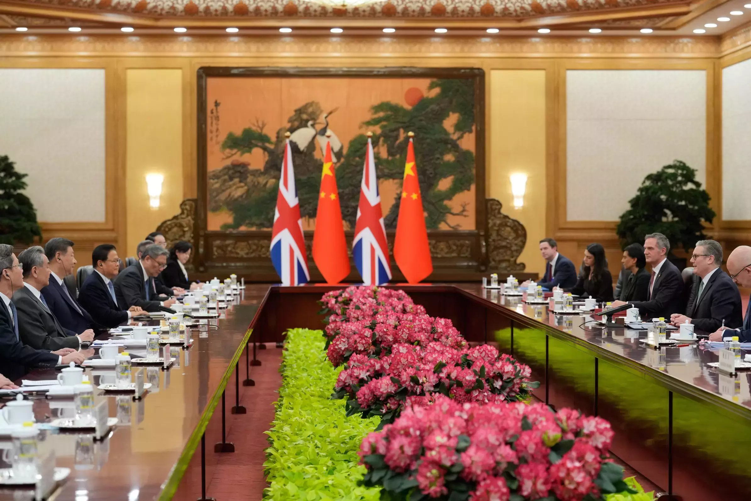 British पीएम स्टार्मर ने चीनी राष्ट्रपति शी जिनपिंग से मुलाकात की British पीएम स्टार्मर ने चीनी राष्ट्रपति शी जिनपिंग से मुलाकात की