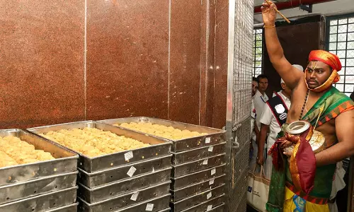 Tirupati लड्डू मामले में चर्बी न मिलने पर YSRCP ने CM नायडू से माफी मांगी
