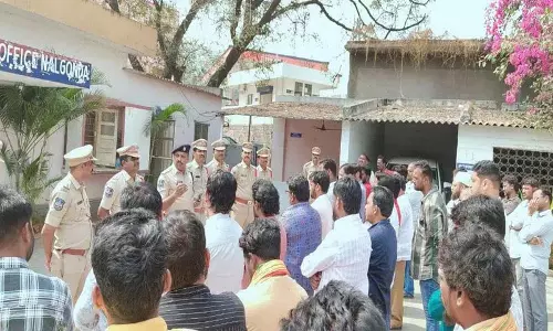 नलगोंडा चुनाव से पहले DSP nnnकोलानू शिवराम रेड्डी ने की कार्रवाई
